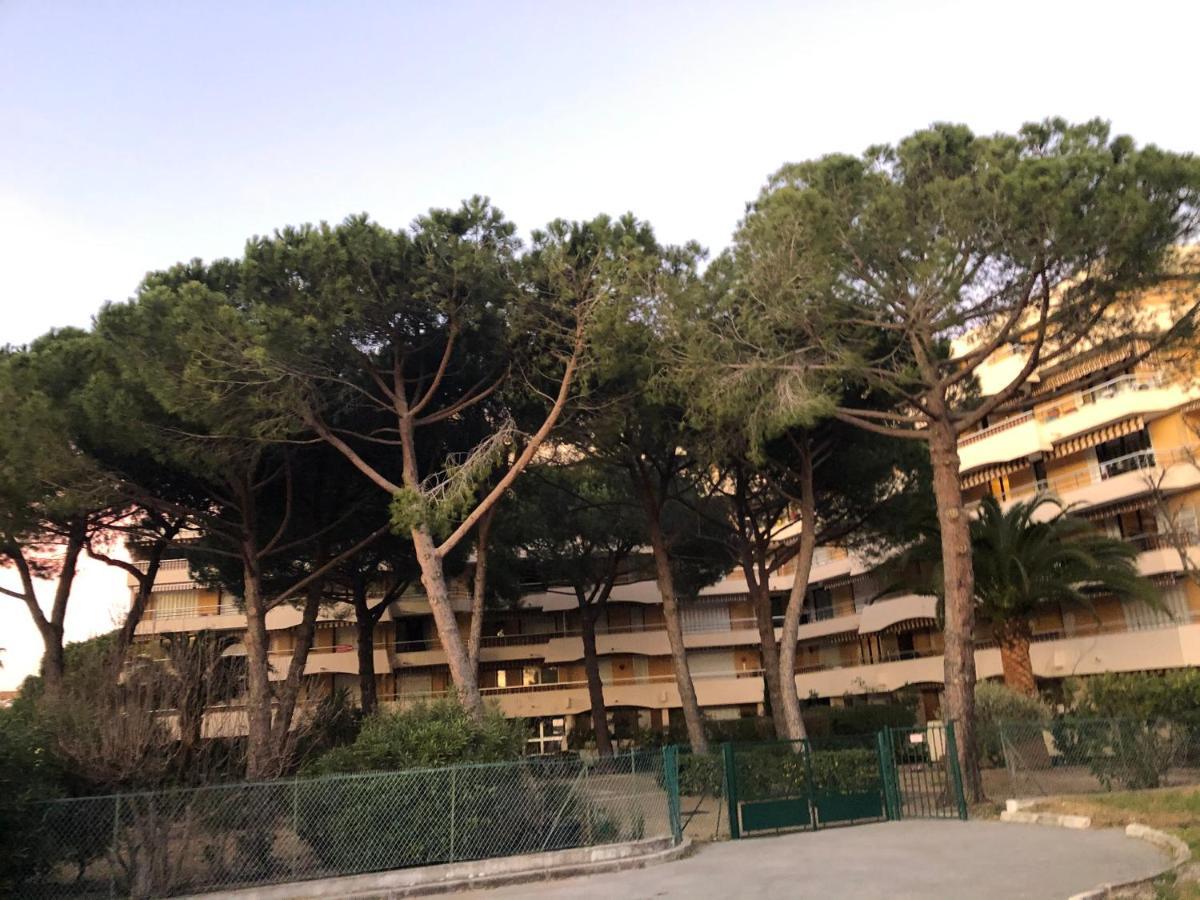 Résidence La Miougrano Frejus plage Exterior foto