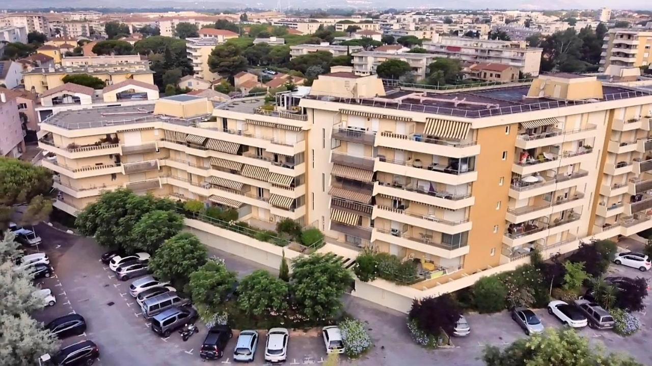 Résidence La Miougrano Frejus plage Exterior foto