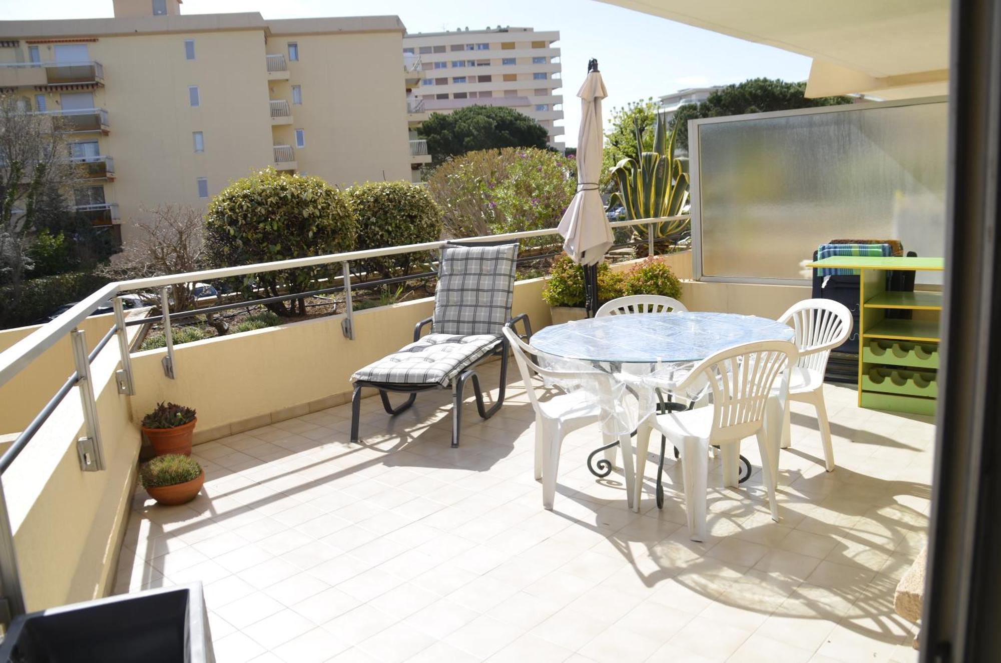 Résidence La Miougrano Frejus plage Exterior foto